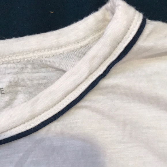 plain white fashionable tee with black ring neck - Picture 3 of 5